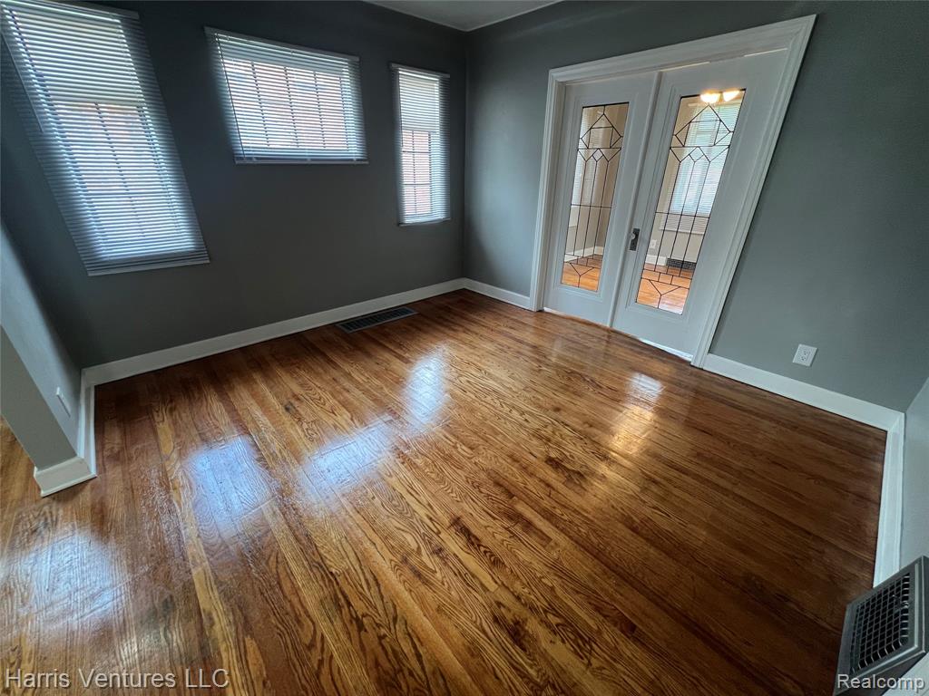 9527 E Outer Drive, Detroit, MI 48213 — Photo 12