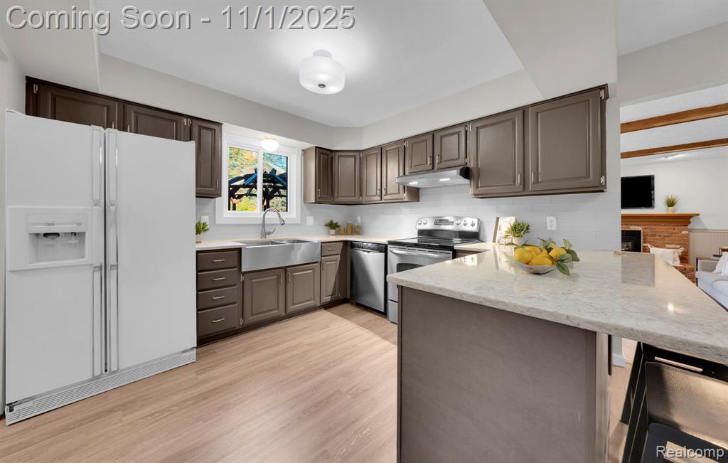 6893 Mountain Drive, Troy, MI 48098 — Photo 15