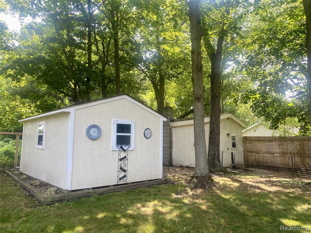 2101 W U Avenue, Schoolcraft, MI 49087 — Photo 16