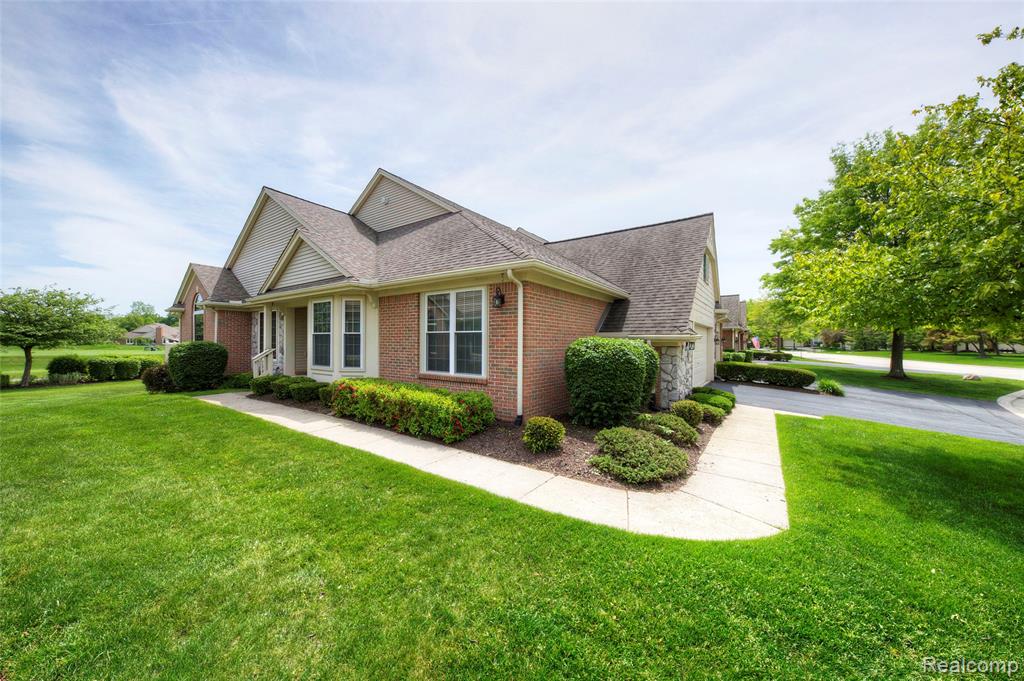 2577 Cleveland Way, Canton, MI 48188 — Photo 2