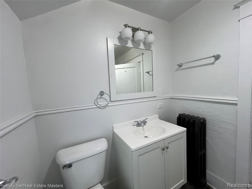 911 9Th St Street, Port Huron, MI 48060 — Photo 12