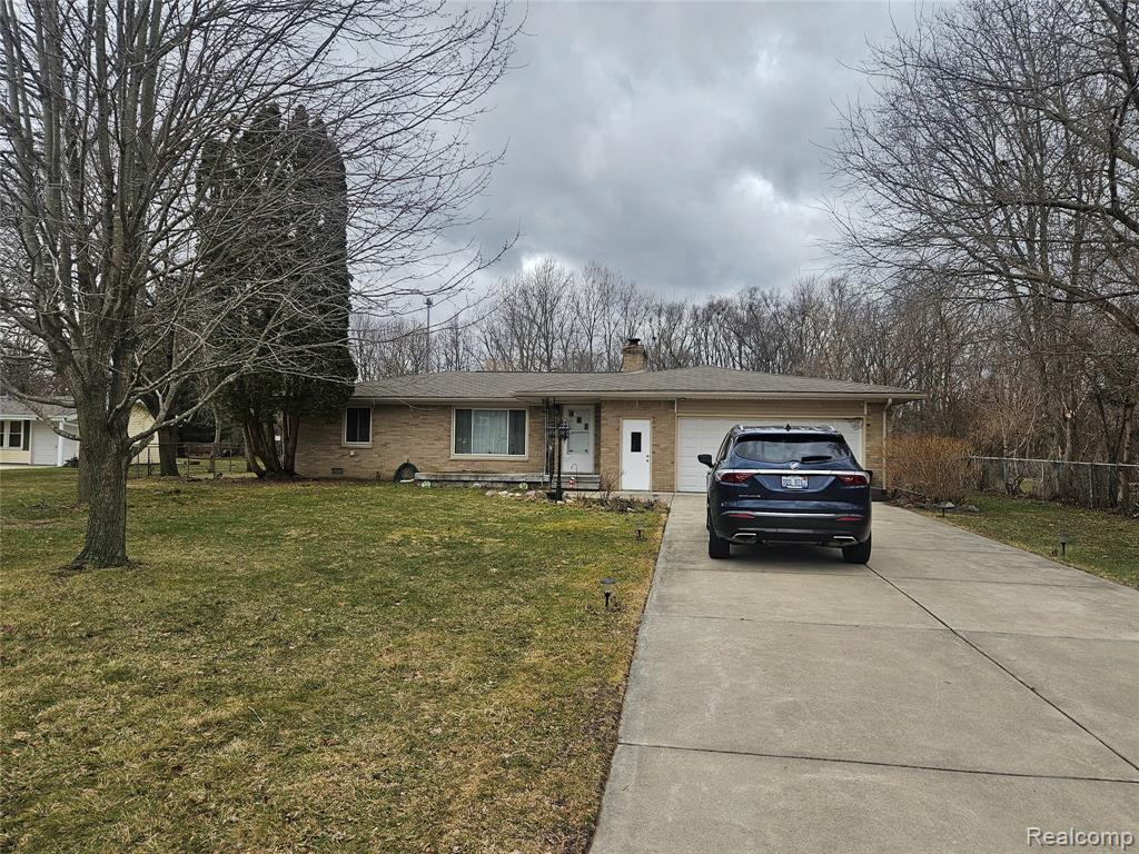 3179 Gehring Drive, Flint, MI 48506 — front exterior
