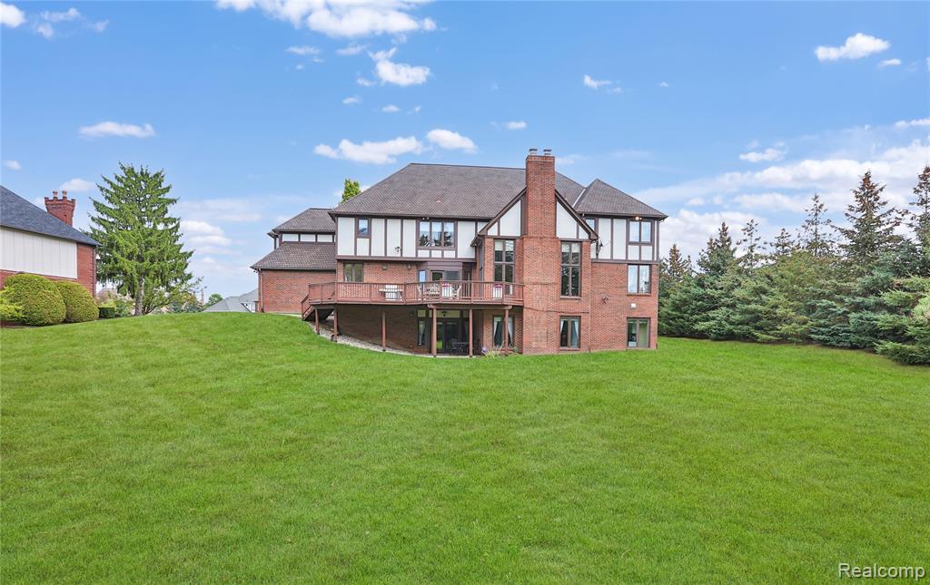 5826 Murfield Drive, Rochester, MI 48306 — Photo 65