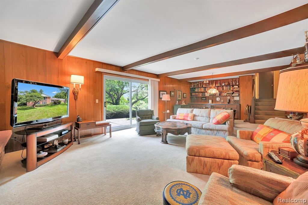 530 WHITEHALL Road, Bloomfield Hills, MI 48304 — Photo 26