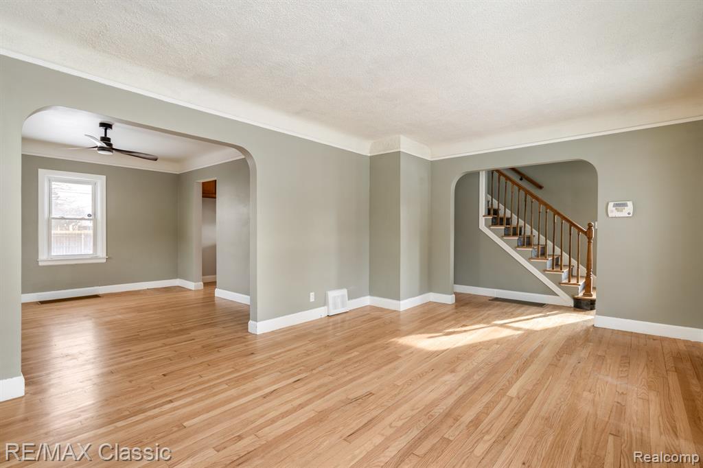 4433 Elizabeth Street, Wayne, MI 48184 — Photo 19