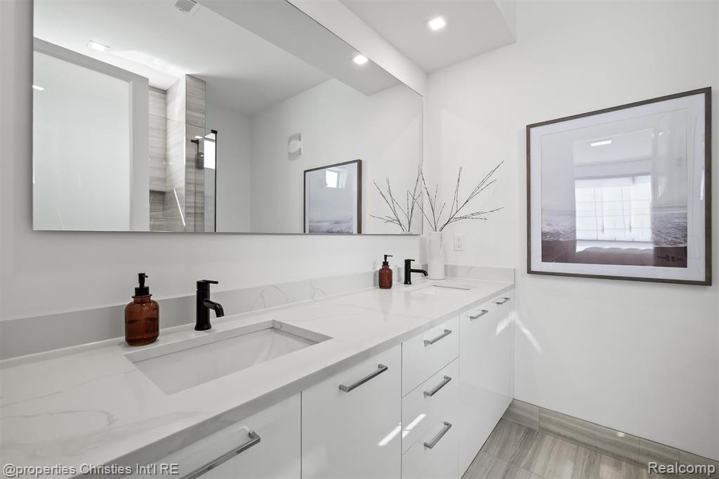 533 E Harrison Avenue, 35, Royal Oak, MI 48067 — Photo 20
