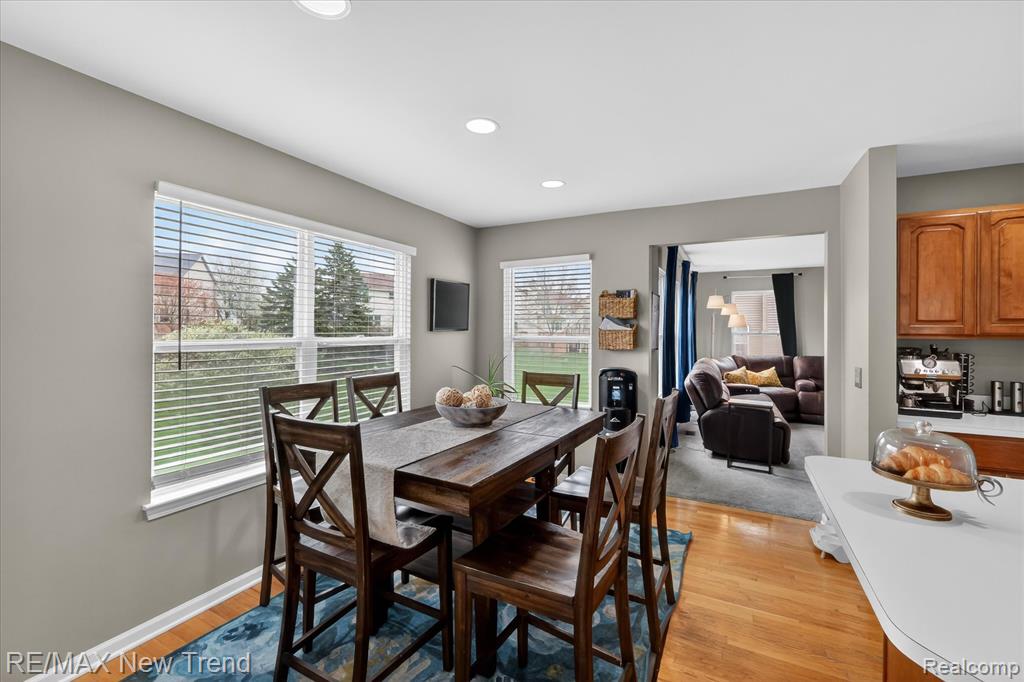 2032 Dover Drive, Wixom, MI 48393 — Photo 20