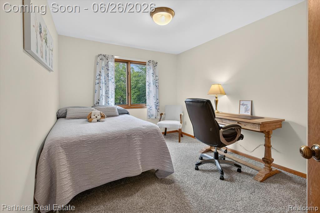 627 W Caledonia Street, Howell, MI 48843 — Photo 42