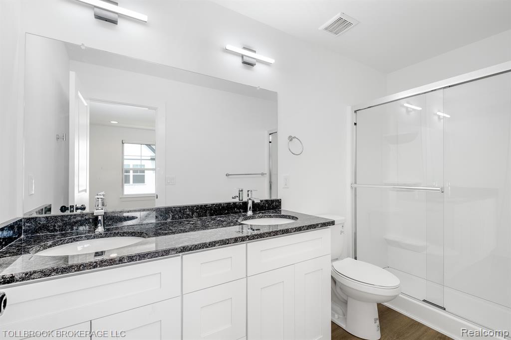 317 E. Irving, Madison Heights, MI 48084 — Photo 17
