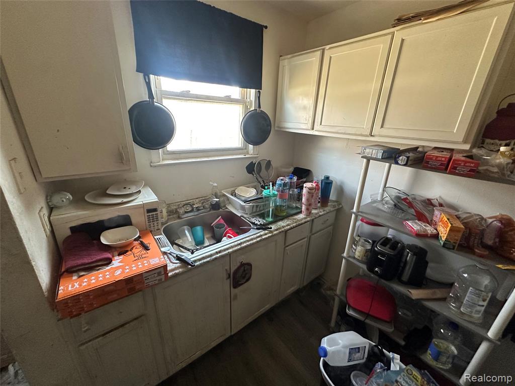 19944 Hull Street, Highland Park, MI 48203 — Photo 7