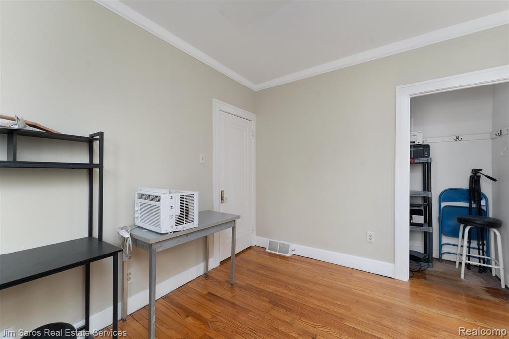 4836 Kensington Avenue, Detroit, MI 48224 — Photo 22