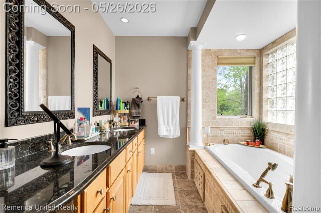 9422 Deer Creek Court, Brighton, MI 48114 — Photo 21