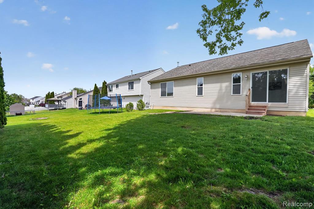 1641 Chelsea Circle, Howell, MI 48843 — Photo 35