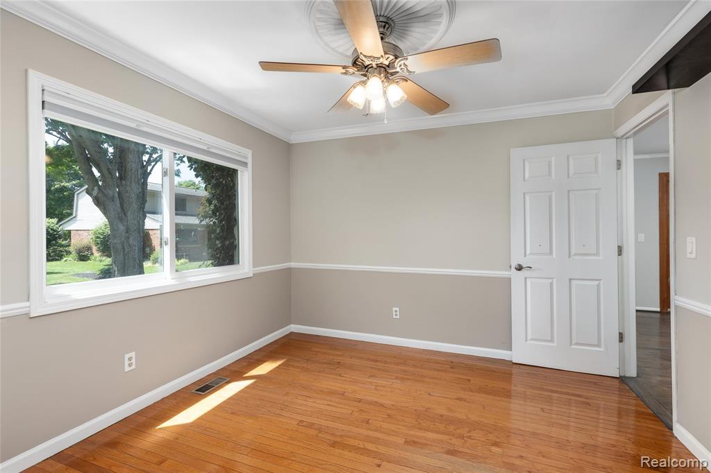 9025 Muirland Drive, Plymouth, MI 48170 — Photo 8