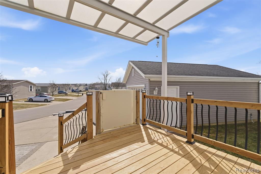 11050 Willowgreen Court, South Lyon, MI 48178 — Photo 29