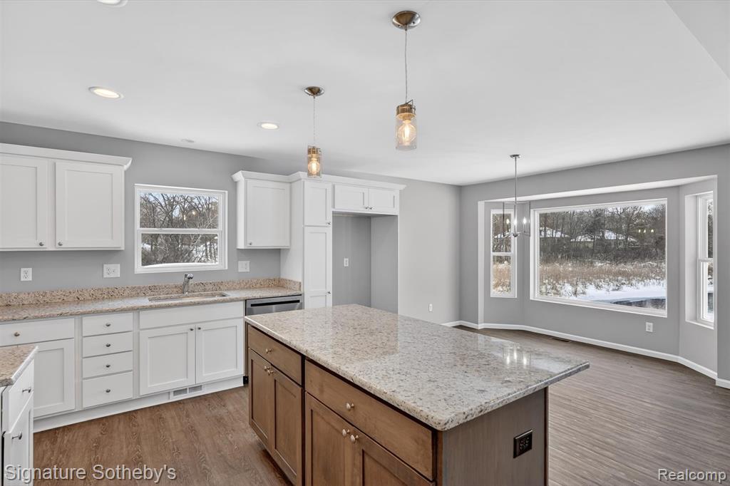 8515 Sandy Crest Drive, White Lake, MI, 00000