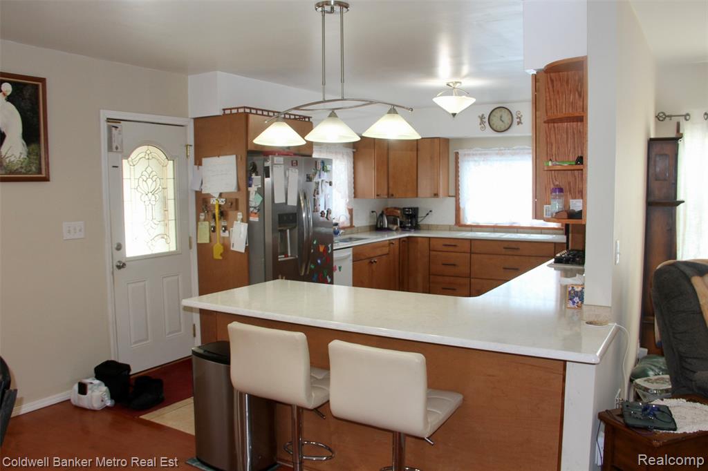 4092 Woodstock Road, Waterford, MI 48328 — Photo 22