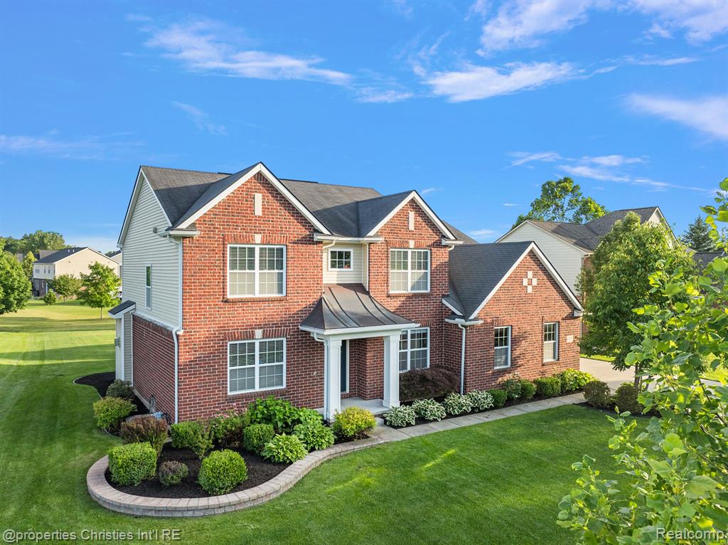61171 SADDLECREEK Drive, South Lyon, MI 48178 — Photo 50