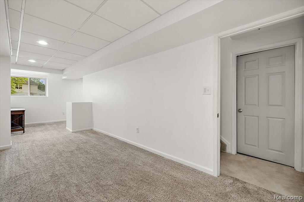 437 Cherry Hills Court, Oxford, MI 48371 — Photo 42