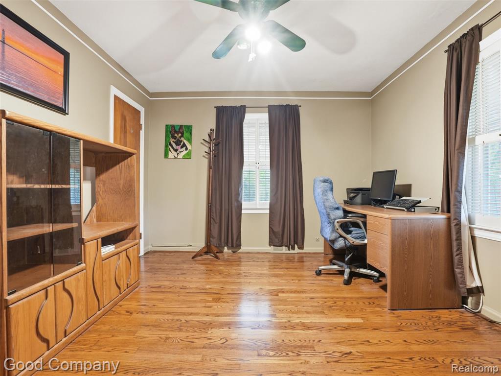 19706 Old Homestead Drive, Harper Woods, MI 48225 — Photo 17