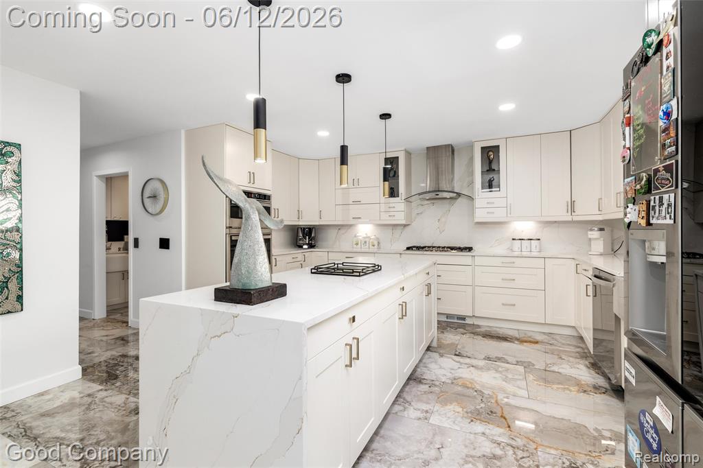 3176 Chambord Drive, West Bloomfield, MI 48323 — Photo 10