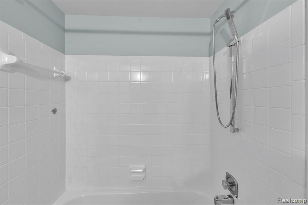 7323 Burgundy Street, Canton, MI 48187 — Photo 24