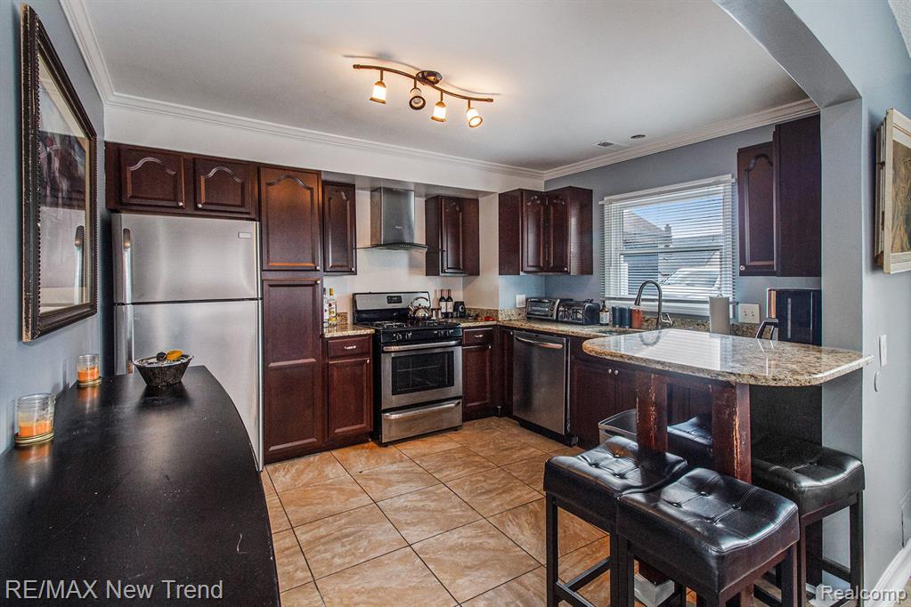 4766 Linwood, West Bloomfield, MI 48324 — Photo 17