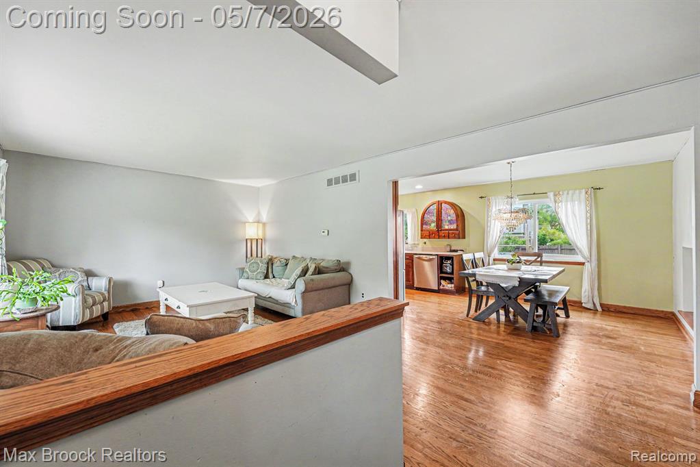 9642 Sharon Street, Taylor, MI 48180 — Photo 4