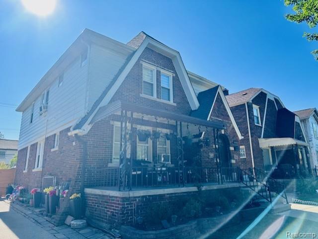4592 Helen St - Photo 4