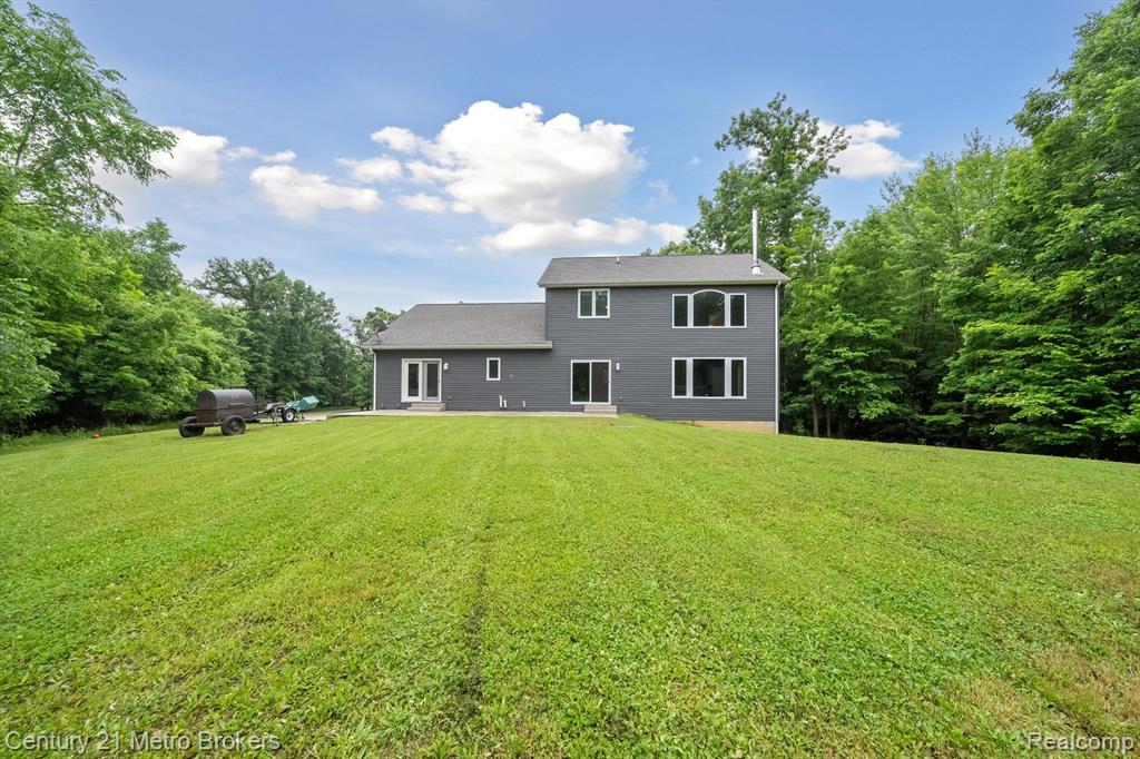 9119 Hegel Road, Goodrich Vlg, MI — Photo 46