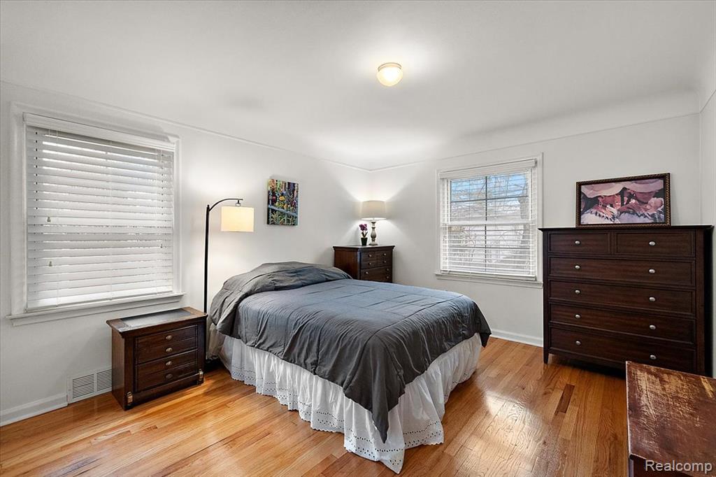 16244 Lauderdale Avenue, Beverly Hills, MI 48025 — Photo 24