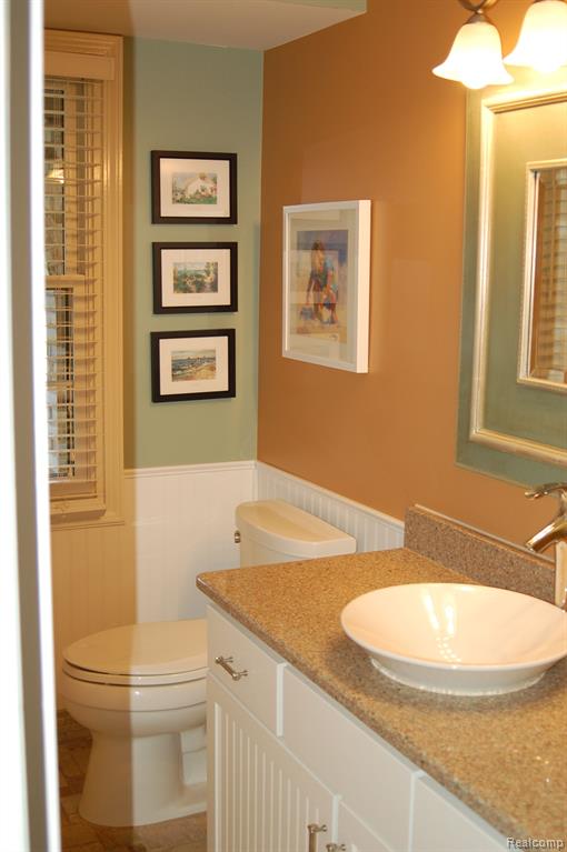 16911 WHITE HAVEN Drive, Northville, MI 48168 — Photo 19