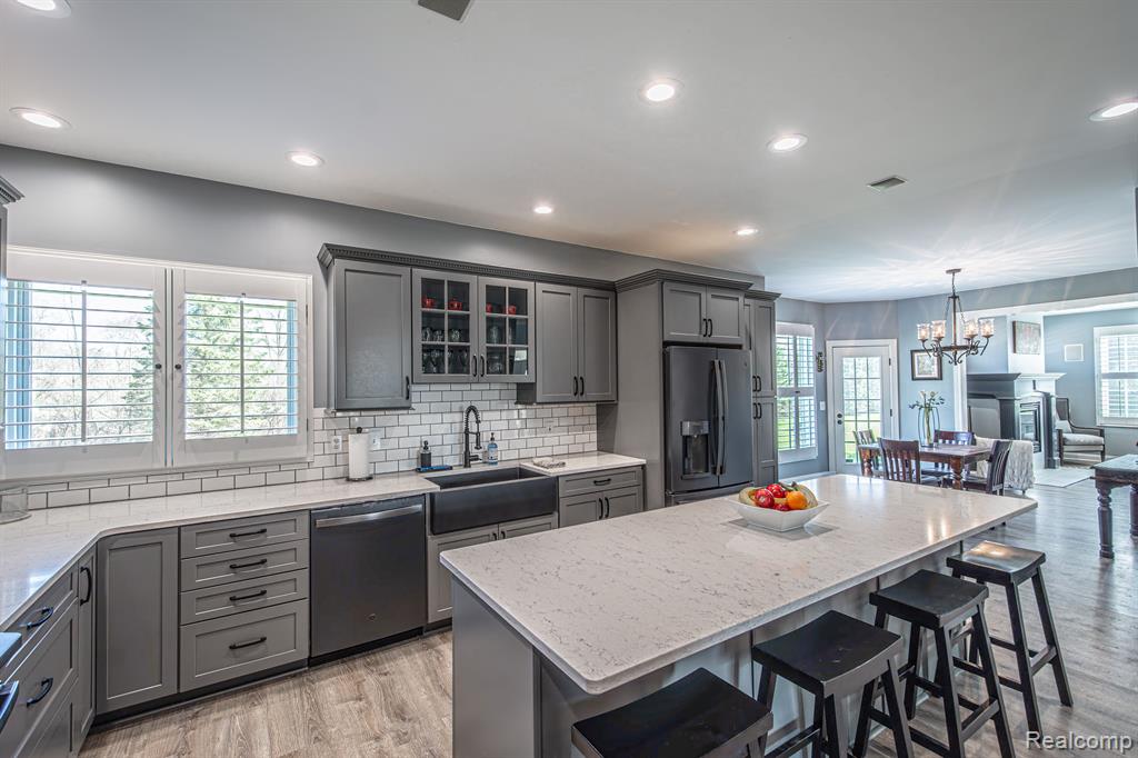 4670 HARVEST Row, MI 48049 — Photo 37