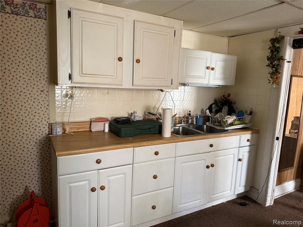 35 East Street, Oxford, MI 48371 — Photo 11