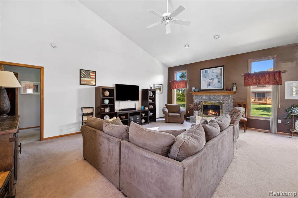46941 SOUTHGATE Drive, Canton, MI 48188 — Photo 11