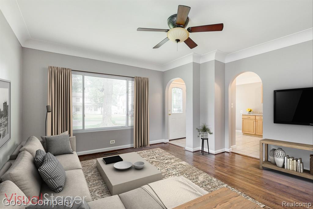 926 MILLARD Avenue, Royal Oak, MI 48073 — Photo 9