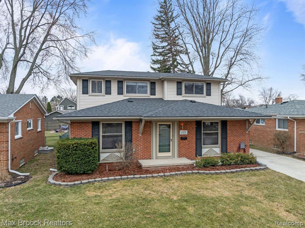 622 ENGLEWOOD Avenue, Royal Oak, MI 48073 — front exterior