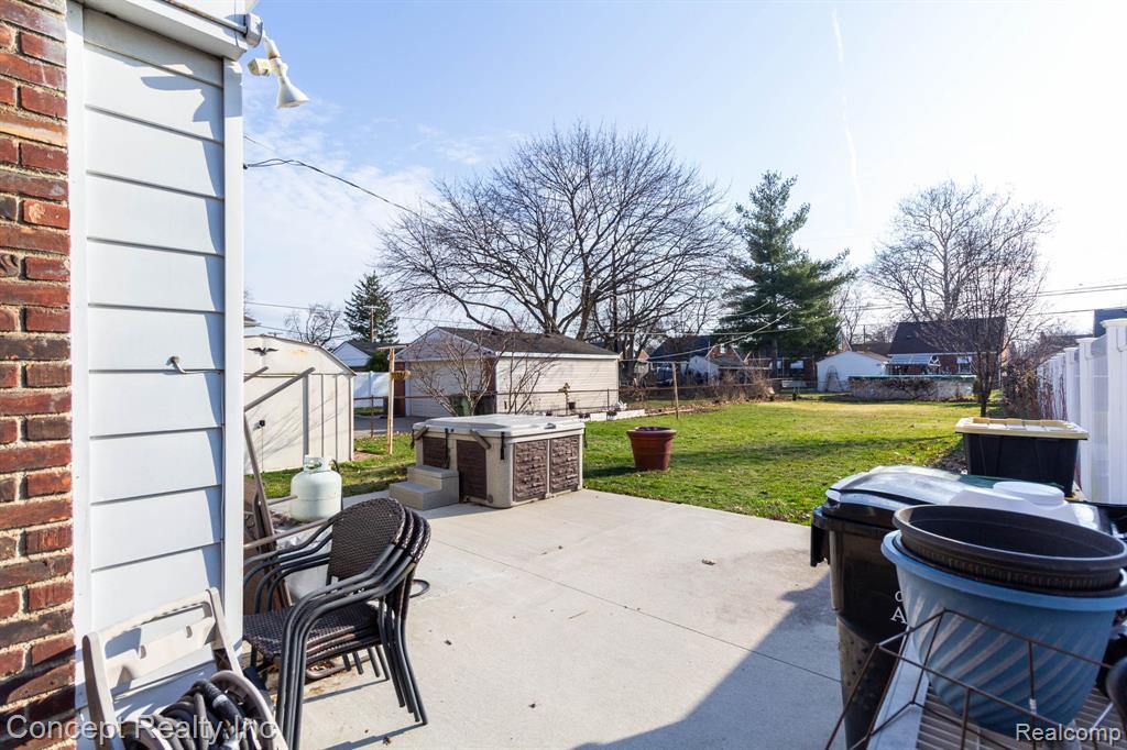 9717 Ruth Avenue, Allen Park, MI 48101 — Photo 25