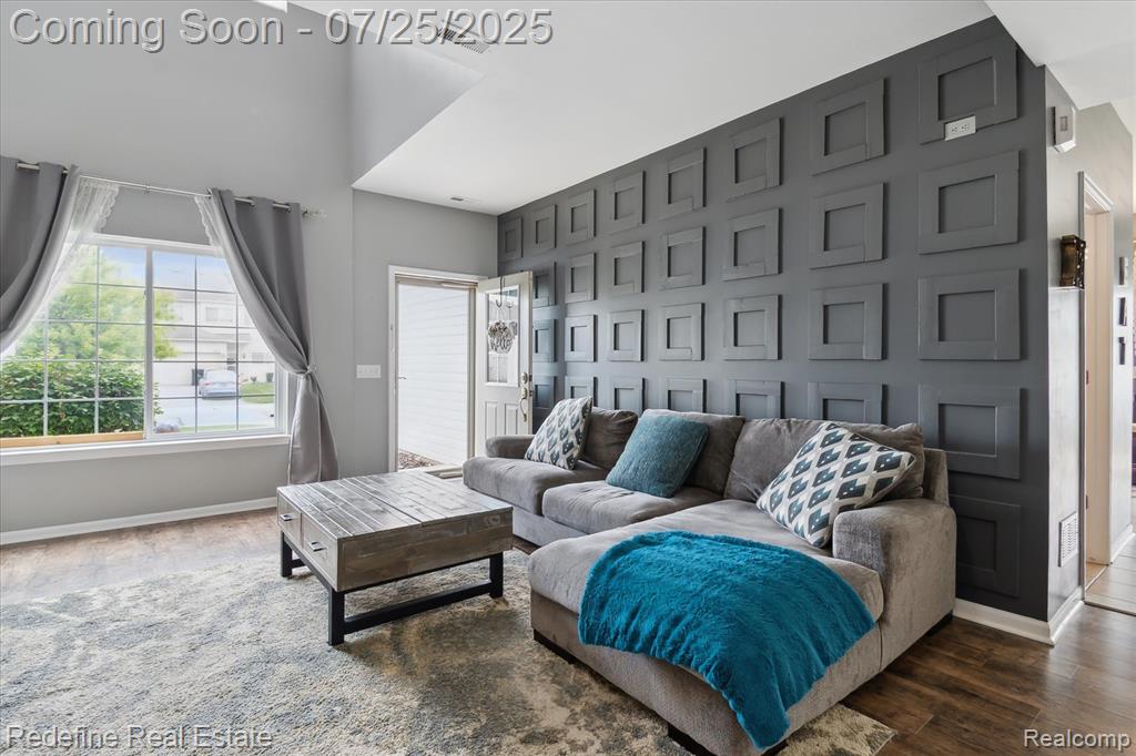26708 Ashton Drive, Woodhaven, MI 48183 — Photo 11