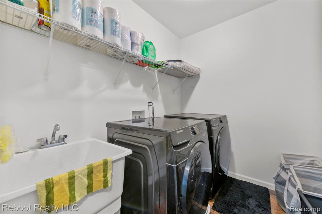 6555 Skylar Lane, Waterford, MI 48327 — Photo 22
