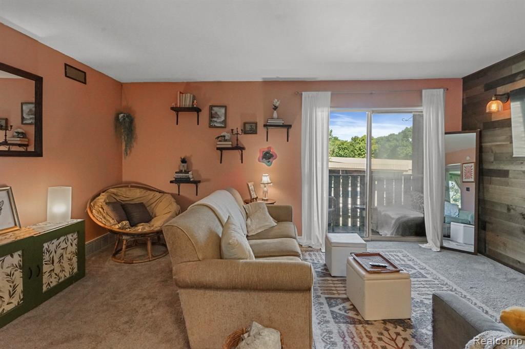 8737 Green Willow Street, Brighton, MI 48116 — Photo 7