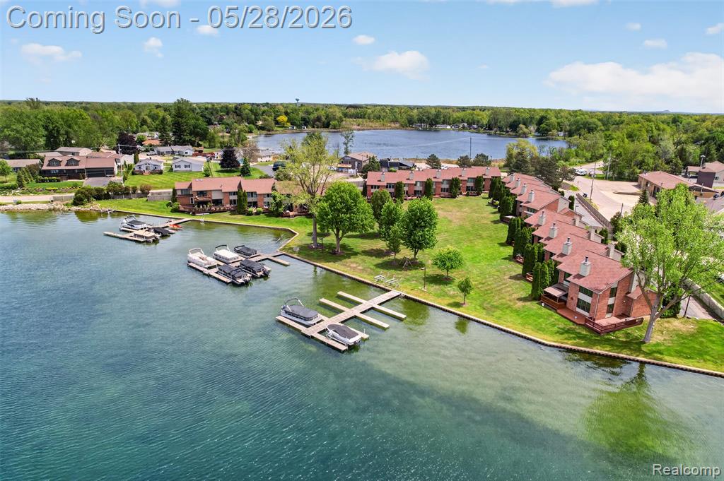 2214 Bowles Street, Fenton, MI 48430 — Photo 4