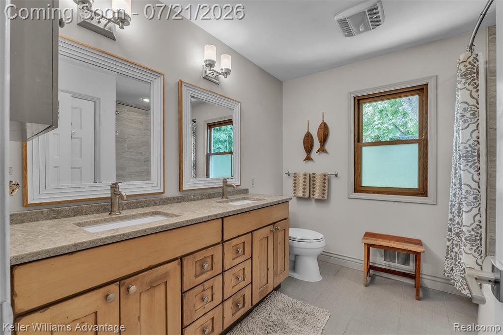 49276 Harvest Drive, Plymouth, MI 48170 — Photo 32