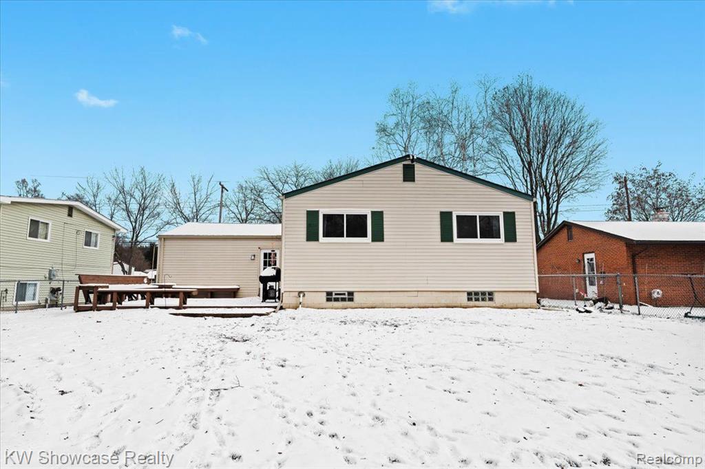 115 N CORBIN Street, Holly, MI 48442 — Photo 24
