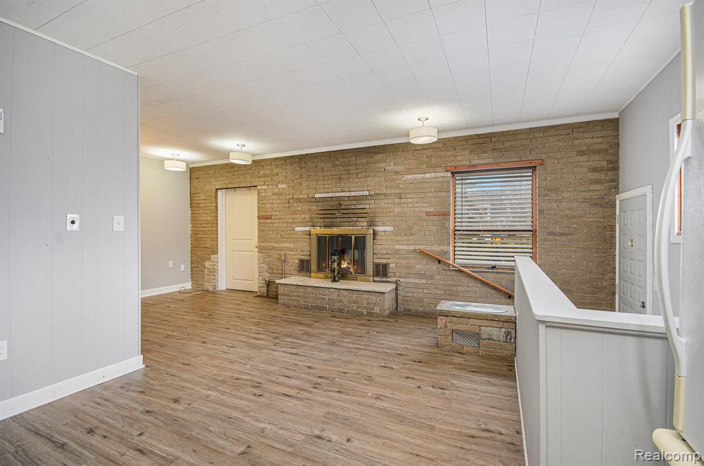 15105 Charles R Avenue, Eastpointe, MI 48021 — Photo 8