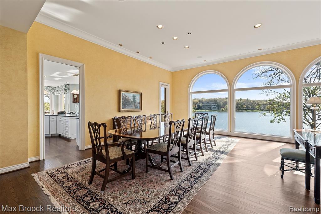 1832 Long Lake Shore Drive, Bloomfield Hills, MI 48302 — Photo 17