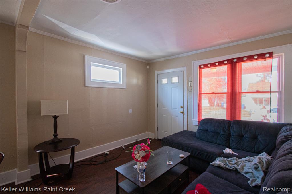 8284 Dodge Avenue, Warren, MI 48089 — Photo 4