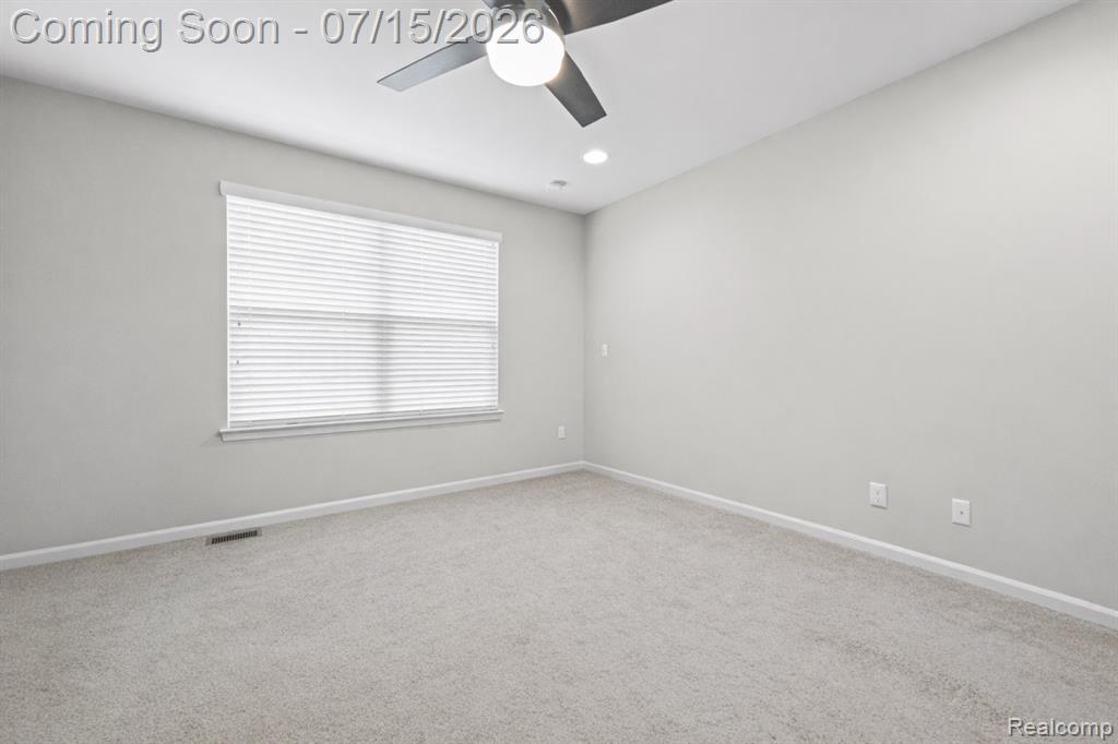4616 Bradley Circle, Troy, MI 48085 — Photo 13