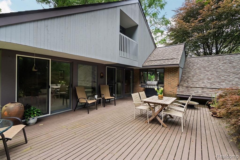 47594 Norton Court, Plymouth, MI 48170 — Photo 4