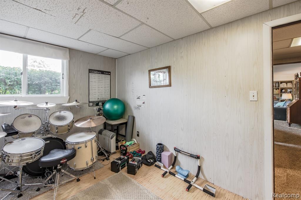 8726 Sandy Crest Drive, White Lake, MI — Photo 34